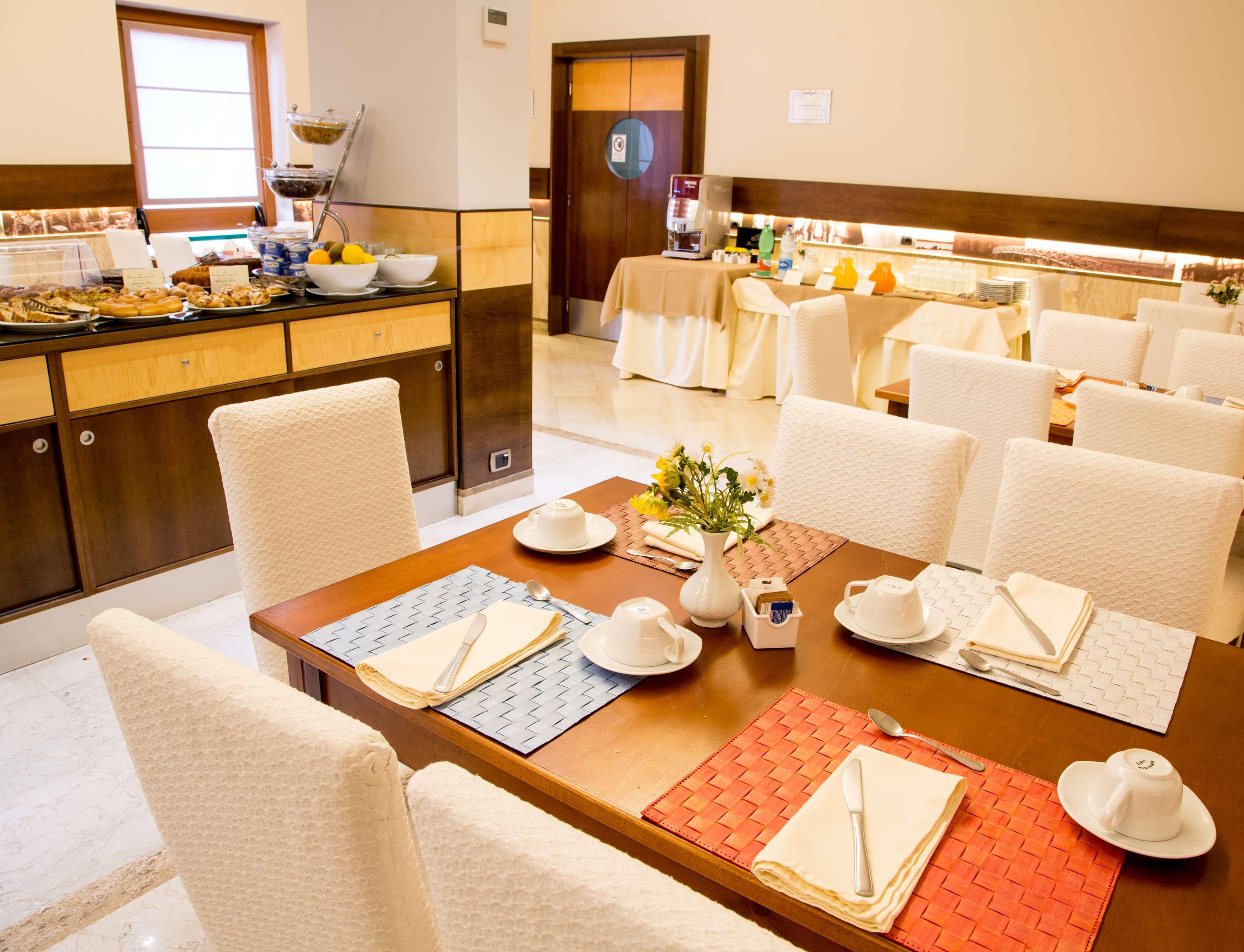 Suites & Residence Hotel Pozzuoli Exterior photo